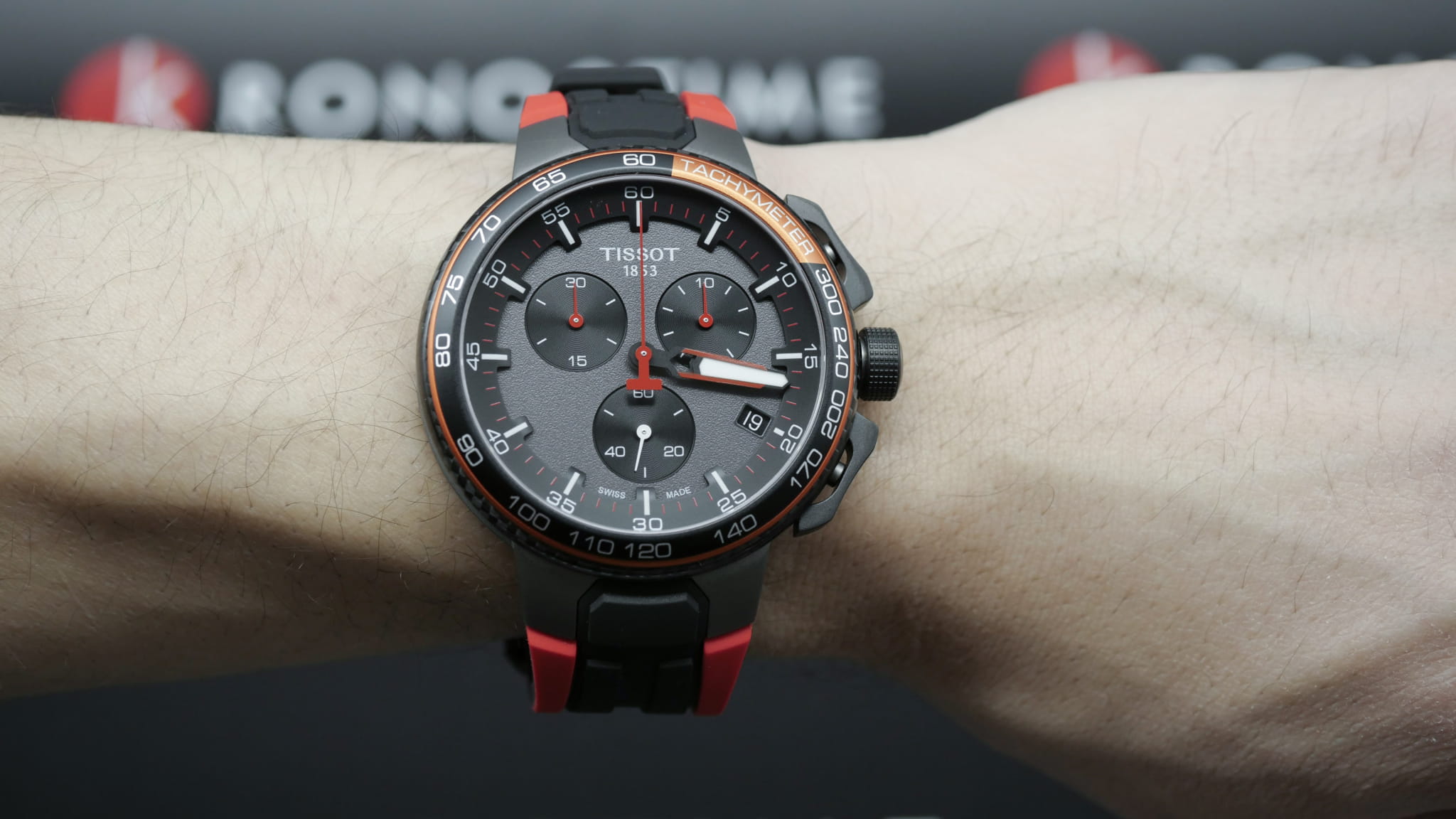 Tissot Tissot T-Race Cycling Vuelta Edition T111.417.37.441.01 T1114173744101 оригинальные мужские часы в комплекте с коробкой